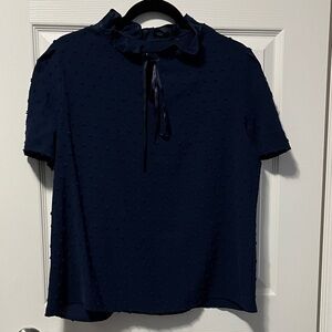 Women's Never Worn Cute Midnight Blue Textured Blouse Ruffled Bow Short-Sleeve
